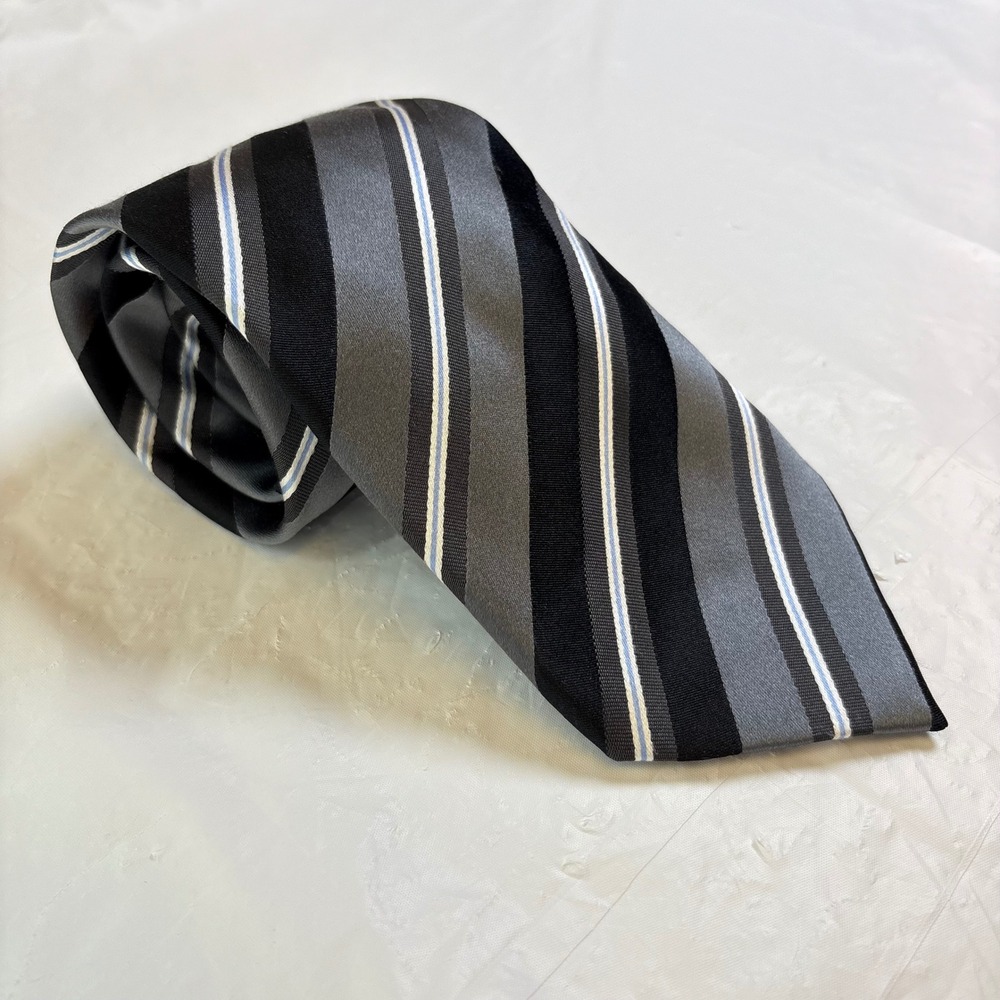 Donald J Trump Signature Collection Silk Tie Black Grey White Striped Mens